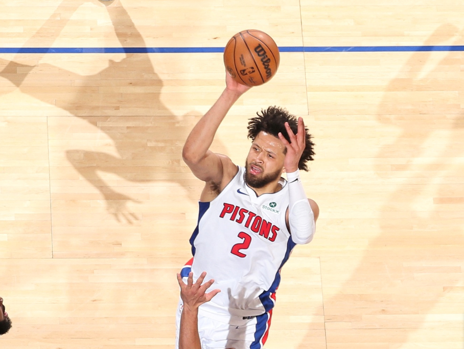 开云官网-东部第一轰然倒地!坎宁安30+8+8难救主,奇才掀翻活塞欢迎浓眉哥